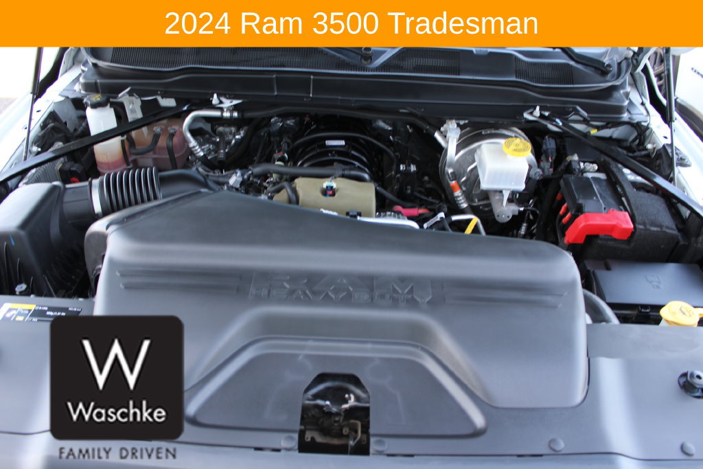 Used 2024 RAM 3500 Tradesman w/ Snow Chief Group AWD/4WD image 10
