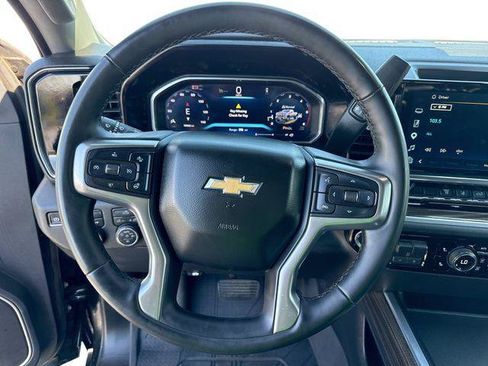 Used 2026 Chevrolet Silverado 3500 LT w/ Leather Package AWD/4WD image 11