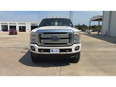 Used 2016 Ford F350 Platinum AWD/4WD image 3