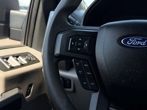 Certified 2017 Ford F150 XLT w/ Trailer Tow Package image 9