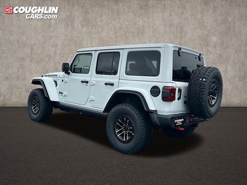 New 2026 Jeep Wrangler Unlimited Rubicon w/ Xtreme 35 Tire Package image 8