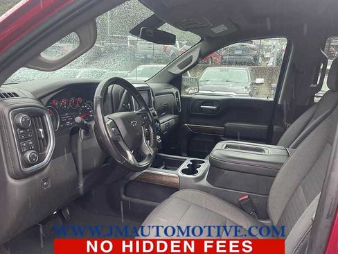 Used 2019 Chevrolet Silverado 1500 LT Trail Boss AWD/4WD image 2