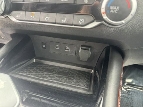 Used 2023 Nissan Altima 2.5 SR w/ SR Premium Package FWD image 24
