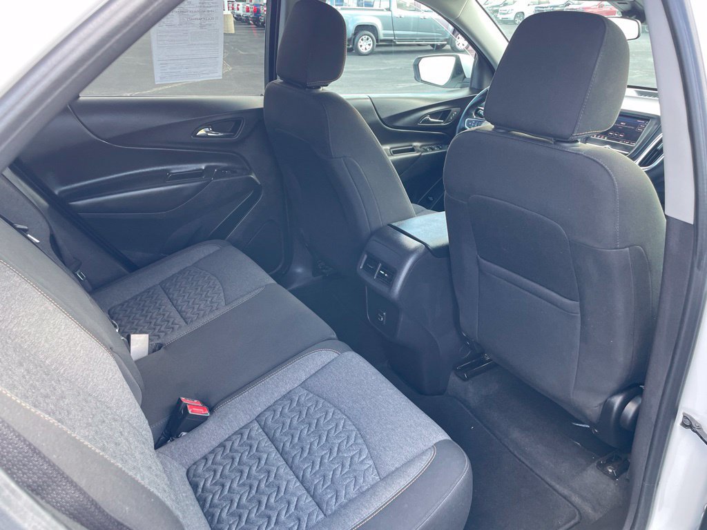 Used 2024 Chevrolet Equinox LT AWD/4WD image 26