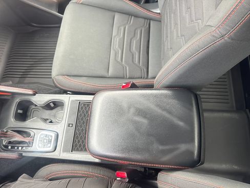Used 2026 Nissan Frontier 4x4 Crew Cab image 22
