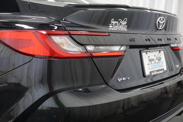 Used 2025 Toyota Camry SE FWD image 5