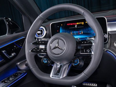 New 2026 Mercedes-Benz GLC 43 AMG 4MATIC image 16