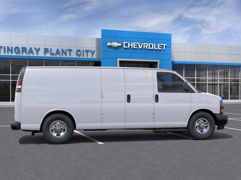 New 2025 Chevrolet Express 3500 Extended w/ Driver Convenience Package RWD image 5