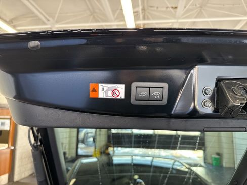 New 2026 Toyota Prius Limited image 11