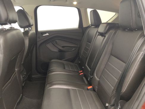 Used 2015 Ford Escape Titanium w/ Equipment Group 301A FWD image 18