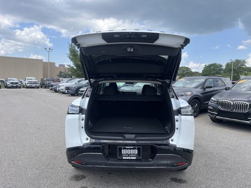 Used 2026 Nissan Murano Platinum w/ Cargo Package AWD/4WD image 11
