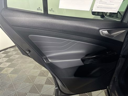 Certified 2023 Volkswagen ID.4 Pro S image 20