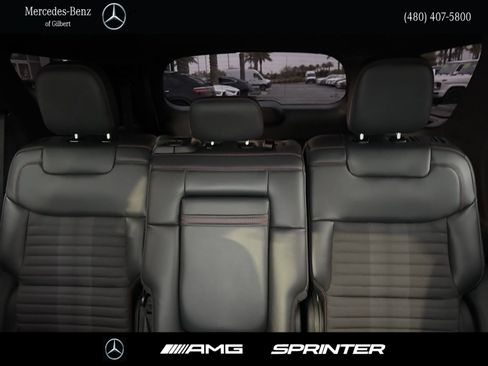 Used 2025 Ford Explorer ST-Line image 16