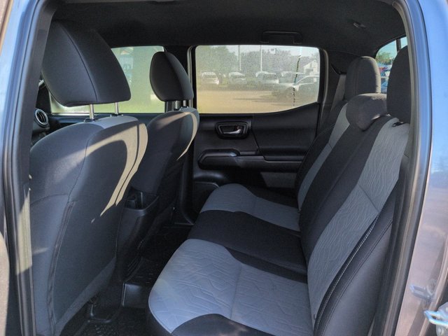 Used 2021 Toyota Tacoma TRD Sport w/ Technology Package RWD image 13
