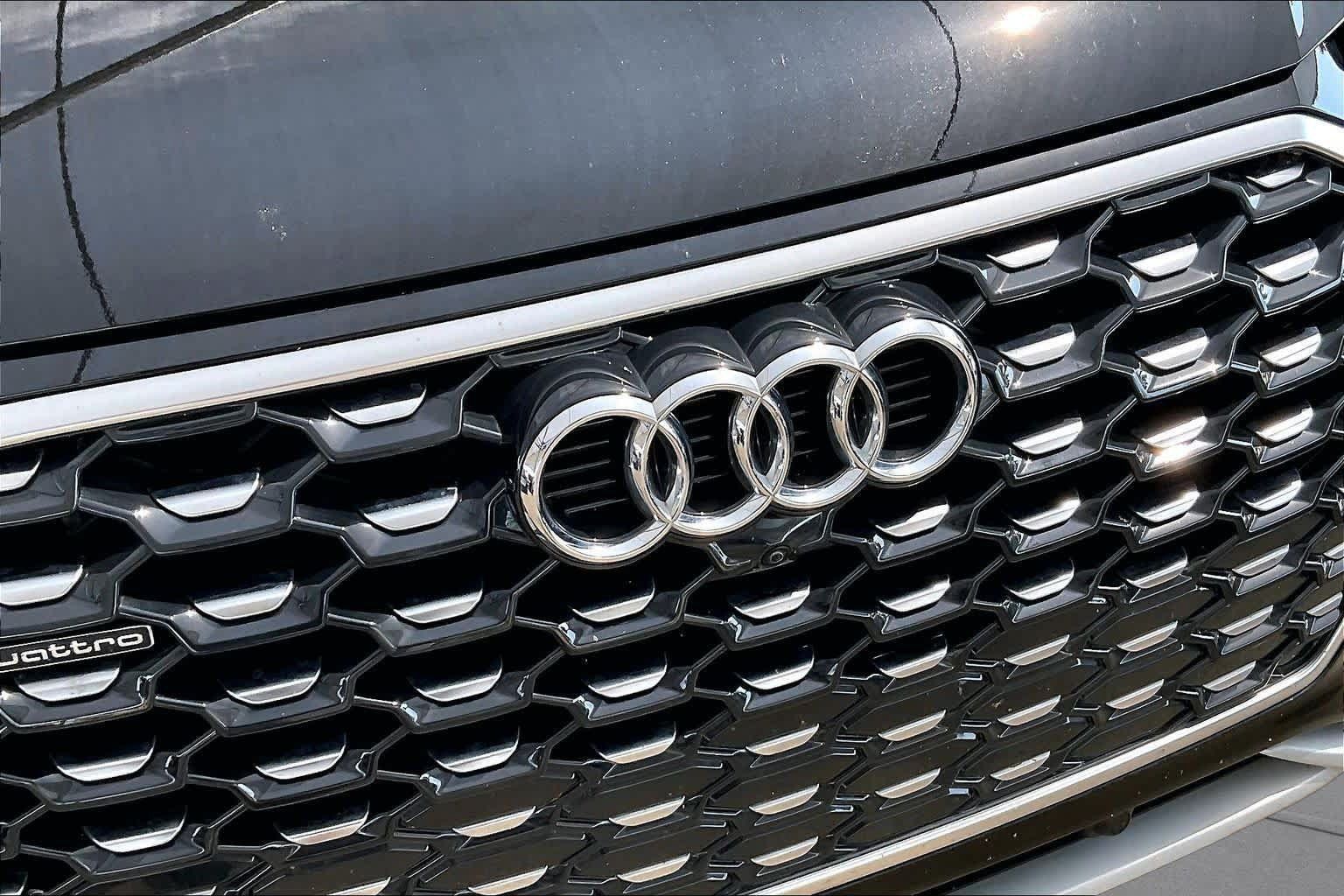 Used 2023 Audi Q5 2.0T Prestige AWD/4WD image 30