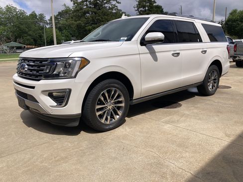 Used 2018 Ford Expedition Max Limited w/ Equipment Group 301A RWD image 1