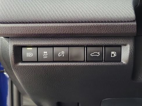 Used 2026 Toyota Camry SE FWD image 23