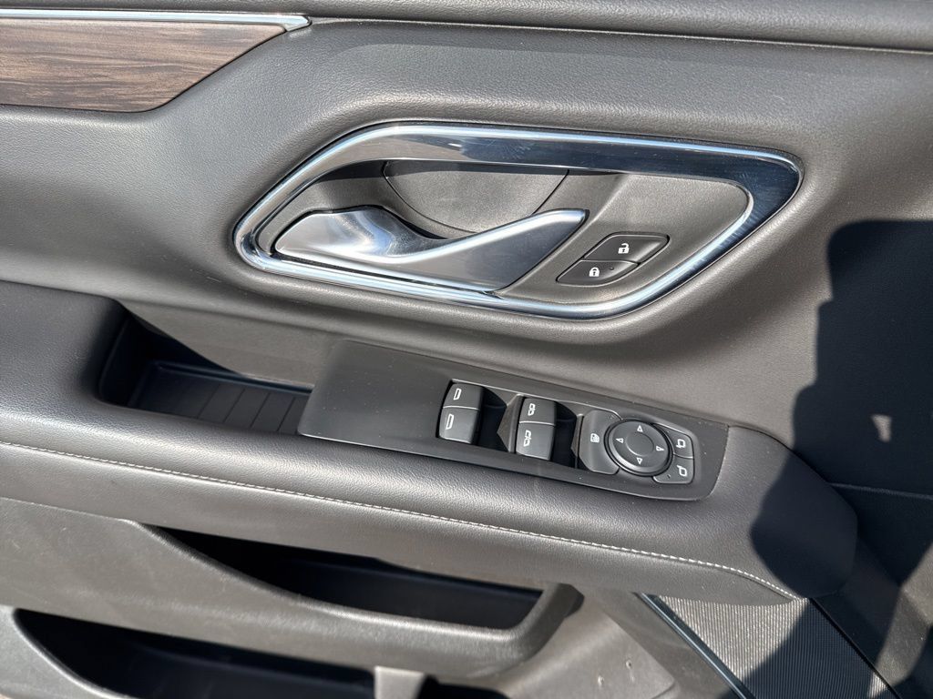 Used 2022 Chevrolet Tahoe 4WD image 9