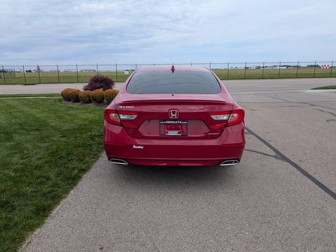 Used 2020 Honda Accord Sport image 7