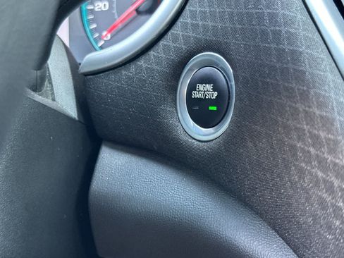 Used 2025 Chevrolet Malibu LT FWD image 22