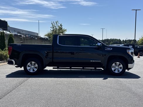 Used 2020 GMC Sierra 1500 SLE w/ SLE Value Package AWD/4WD image 11