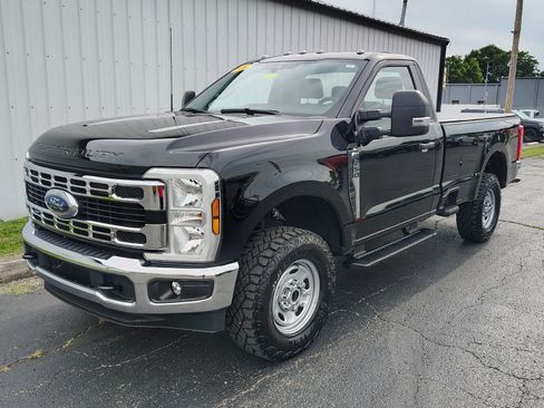Used 2026 Ford F250 XL w/ XL Off-Road Package AWD/4WD image 1