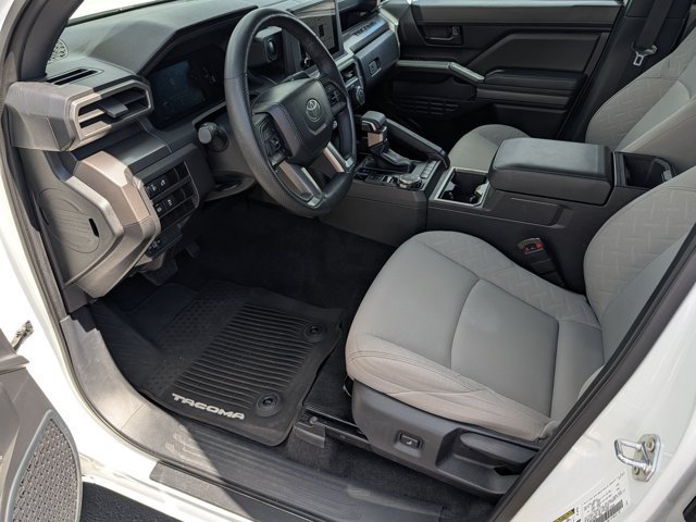 Used 2024 Toyota Tacoma SR5 AWD/4WD image 9