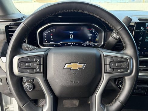 Used 2024 Chevrolet Silverado 2500 LTZ AWD/4WD image 19