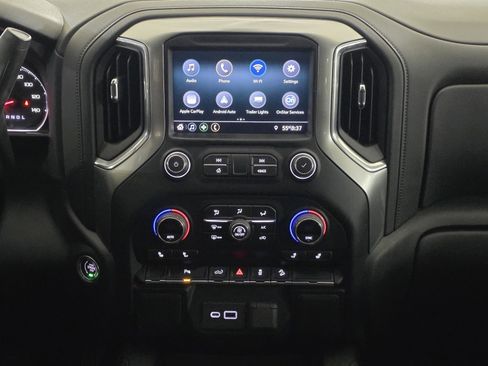 Used 2022 Chevrolet Silverado 1500 RST image 18