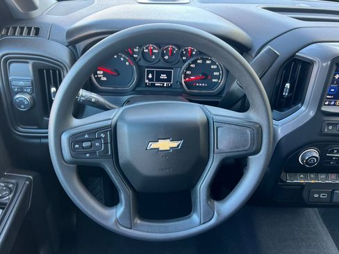 Used 2022 Chevrolet Silverado 1500 Custom image 14