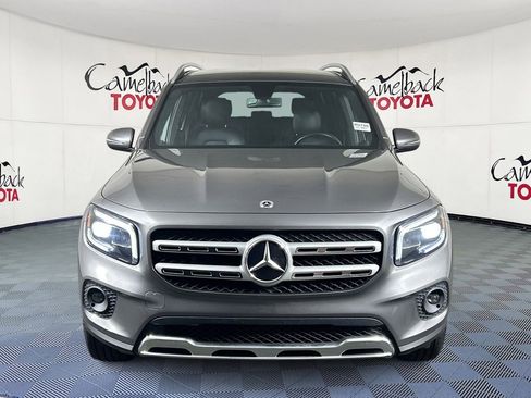 Used 2023 Mercedes-Benz GLB 250 w/ Premium Package image 2