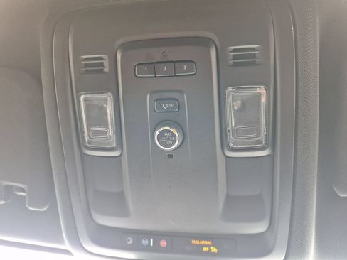 Used 2024 Chevrolet Tahoe LT AWD/4WD image 26