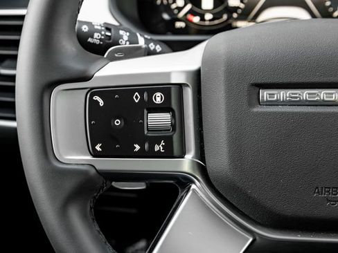 Certified 2025 Land Rover Discovery Dynamic SE AWD/4WD image 20
