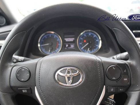 Used 2017 Toyota Corolla L FWD image 10