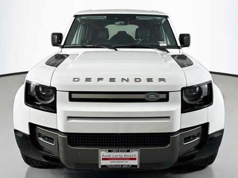 Used 2024 Land Rover Defender 110 X-Dynamic SE AWD/4WD image 2
