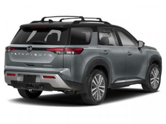 Used 2024 Nissan Pathfinder Platinum AWD/4WD video 2