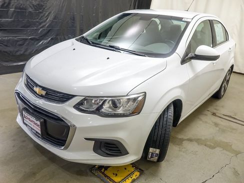 Used 2018 Chevrolet Sonic Premier image 4
