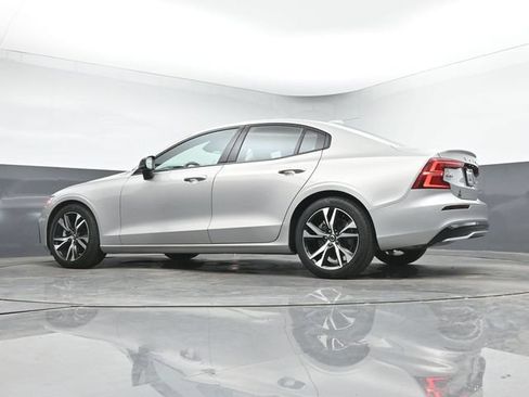 Used 2023 Volvo S60 B5 Core w/ Climate Package FWD image 37