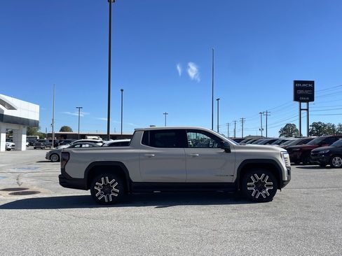 New 2026 GMC Sierra EV Elevation image 8