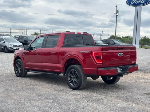 Used 2022 Ford F150 XLT w/ Equipment Group 302A High AWD/4WD image 9
