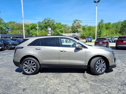 Used 2023 Cadillac XT5 Sportv w/ Platinum Package AWD/4WD image 4