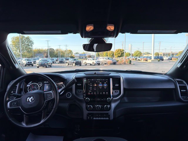 Used 2024 RAM 3500 Tradesman w/ Towing Technology Group AWD/4WD image 17
