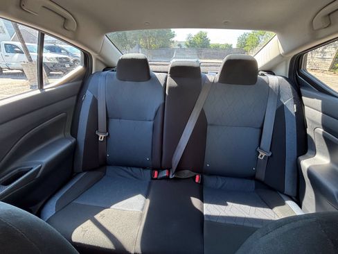 Used 2025 Nissan Versa SV FWD image 32