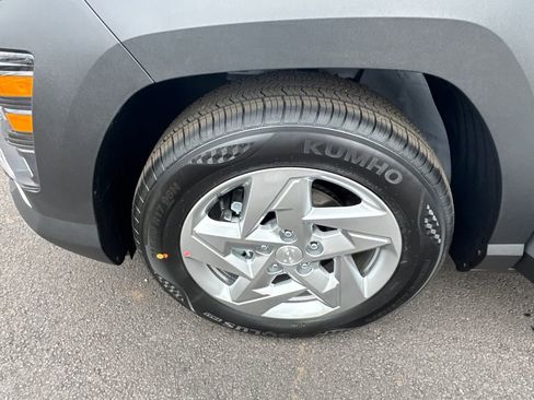 New 2026 Hyundai Kona SE image 23