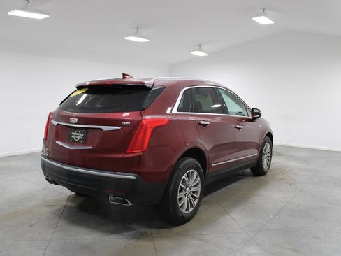 Used 2017 Cadillac XT5 Luxury image 9