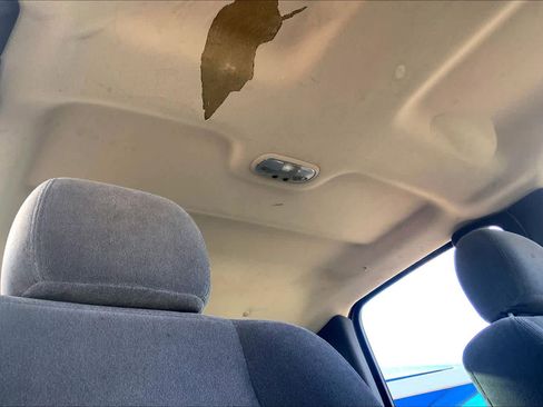 Used 2005 Chevrolet Silverado 1500 LS w/ Light Duty Power Package image 12