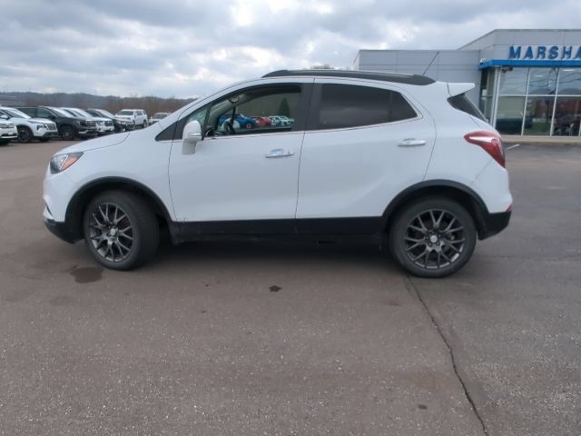 Used 2019 Buick Encore Sport Touring AWD/4WD image 10
