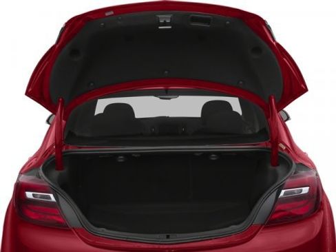 Used 2017 Buick Regal Premium image 16