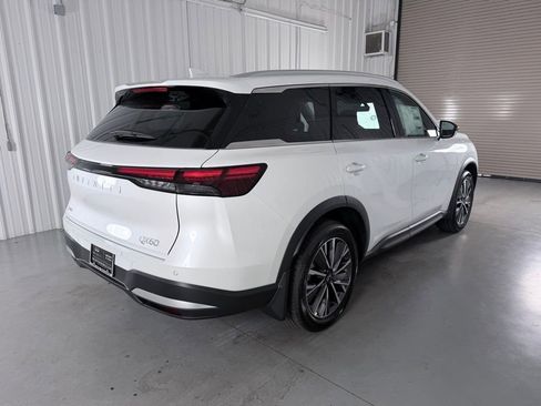 New 2027 INFINITI QX60 Luxe w/ Cargo Package FWD image 4