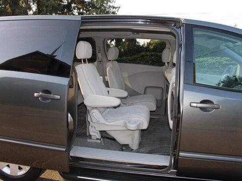 Used 2004 Nissan Quest S w/ (SEA) Seat Pkg FWD image 6